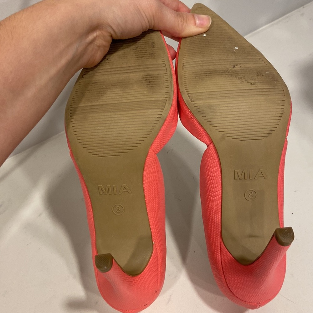 Pink heels - Picture 4 of 5